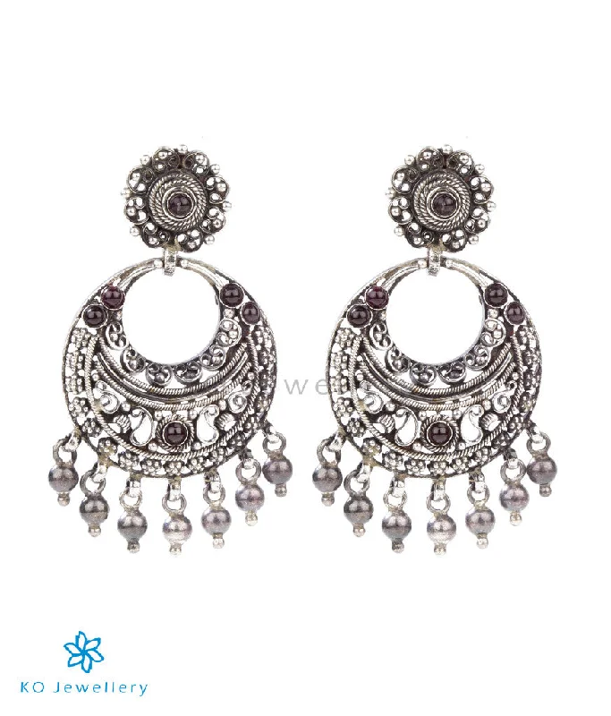 ladies-modern-gold-earrings-The Silver Chand Bali Earrings(Oxidised)