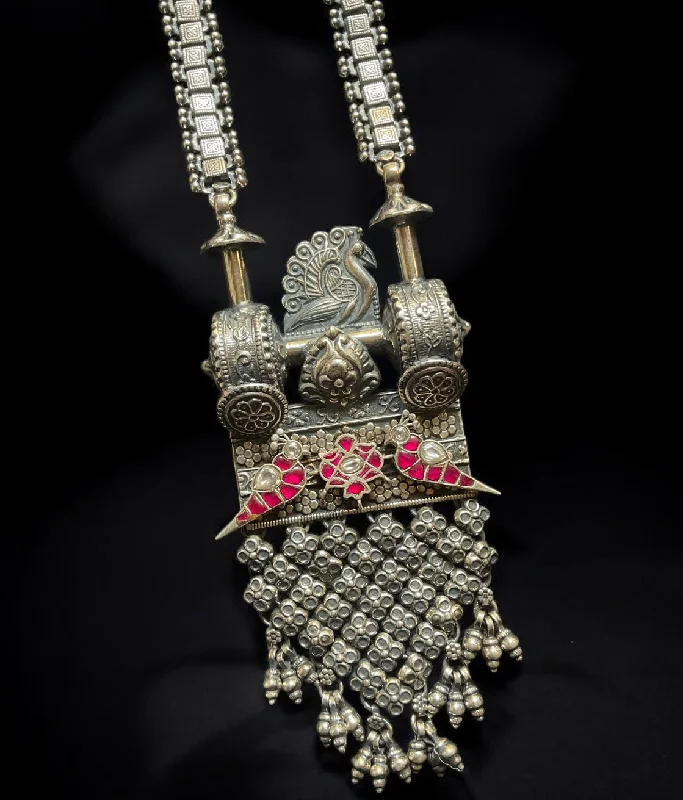 ladies-unique-crystal-earrings-The Pritya Silver Antique Statement Necklace & Earrings