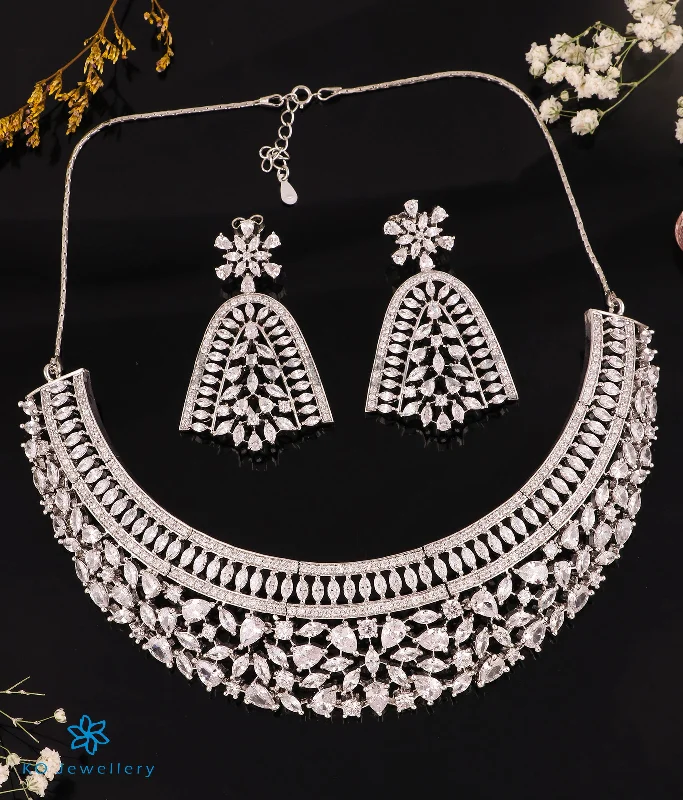 ladies-flower-chandelier-earrings-The Glam Sparkle Silver Necklace & Earrings