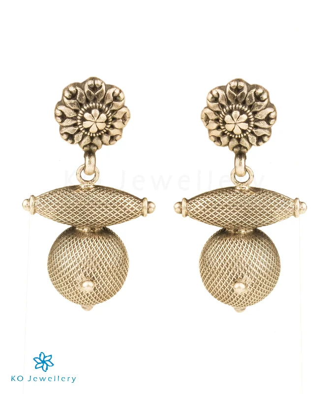 ladies-cross-gold-earrings-The Trigarta Antique Silver Earrings