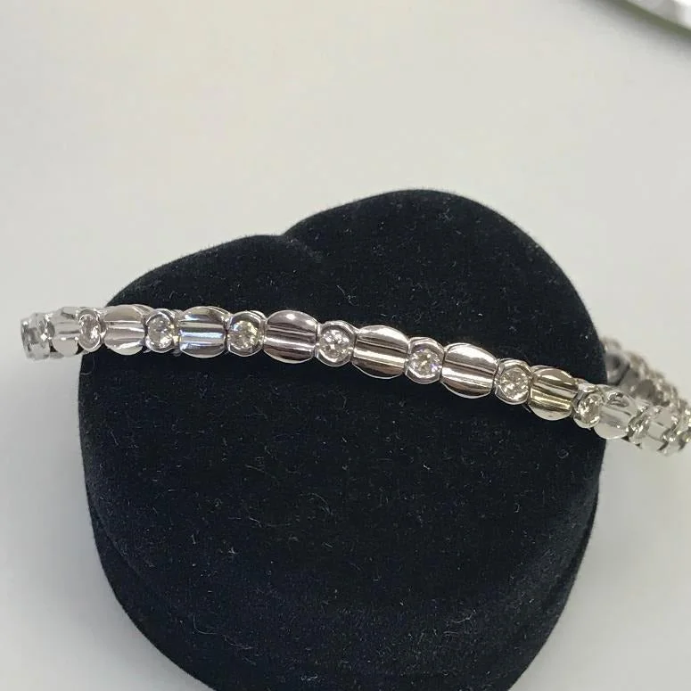 Ladies bracelets with jet spinel -Ladies 14 Karat White Gold Classic Diamond Tennis Design Bracelet