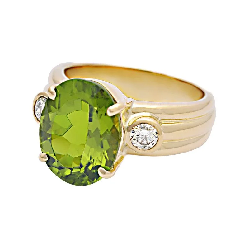 ladies-modern-diamond-rings-Ring-Peridot and Diamond  (2115J)