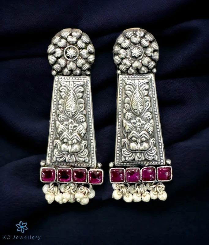 ladies-heart-drop-earrings-The Yali Silver Earrings (Oxidised)