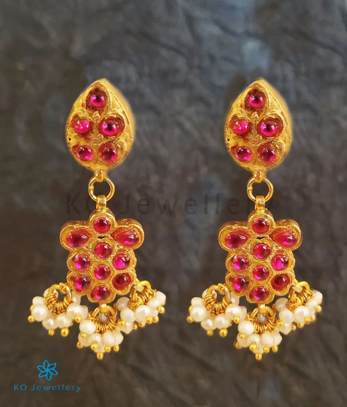 ladies-cross-diamond-earrings-The Laiba Silver Kundan Earrings