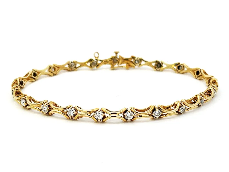 Ladies bracelets for new moms -Diamond Link Bracelet in 14k Yellow Gold