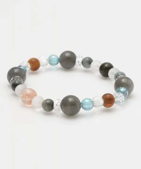 Ladies bracelets sleek strands -AMETSUCHI - Labradorite Bracelet