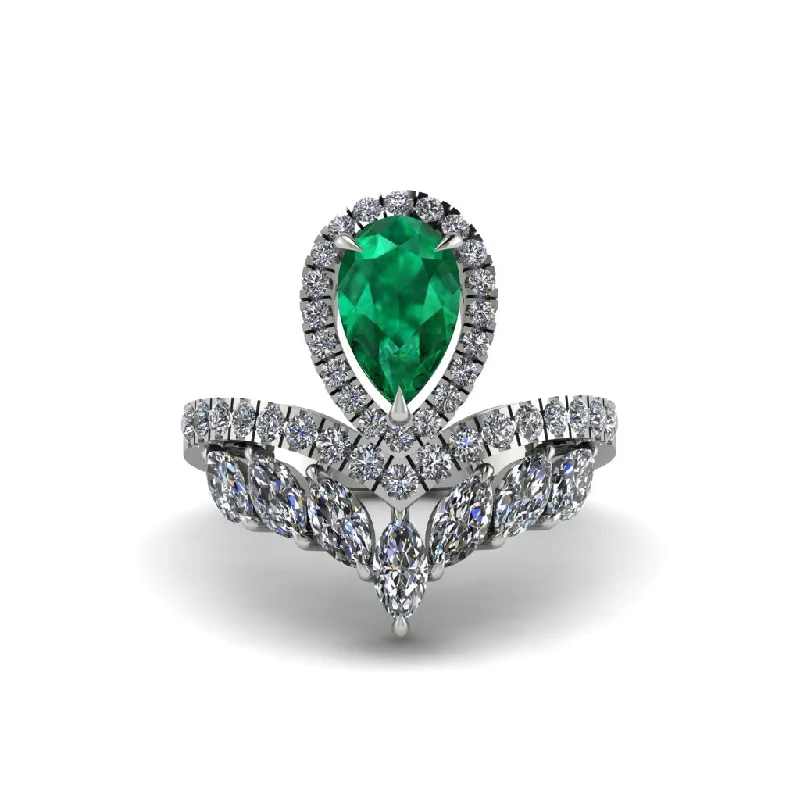 engagement-modern-silver-ring-Emerald Crown Radiance Engagement Ring - Aviana No. 6