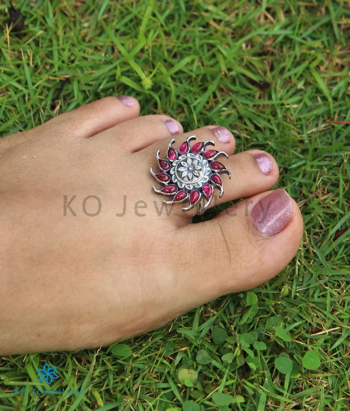 ladies-sapphire-vintage-rings-The Sarva Silver Toe-Rings