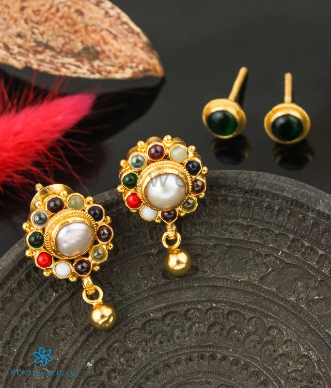 ladies-bohemian-rose-gold-earrings-The Darsh Silver Reversible Earrings(Green/Navratna)