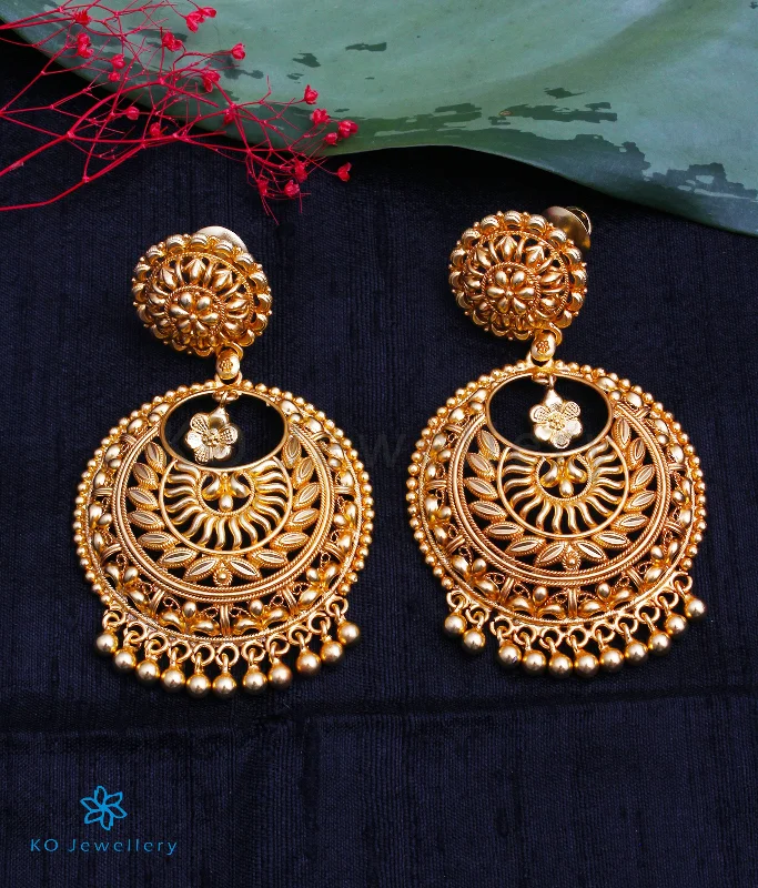 ladies-rose-gold-pearl-earrings-The Kritika Silver Chand-Bali Earrings