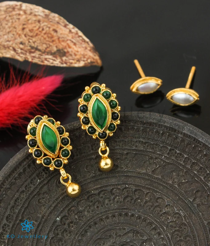 ladies-sterling-silver-stud-earrings-The Dviguna Silver Reversible Earrings(Green/Navratna)