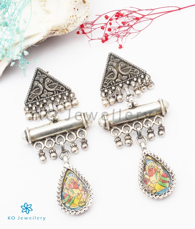 ladies-luxury-rose-gold-earrings-The Haridra Silver Hand painted Ganesha Earrings