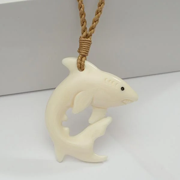 Ladies necklaces with serpentine -Buffalo Bone Diving Shark Necklace 33x32mm