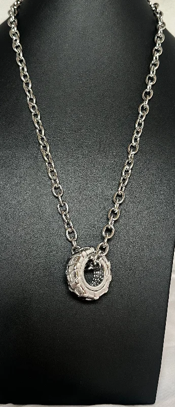 Ladies necklaces chunky style -CrossFit Tire Necklace