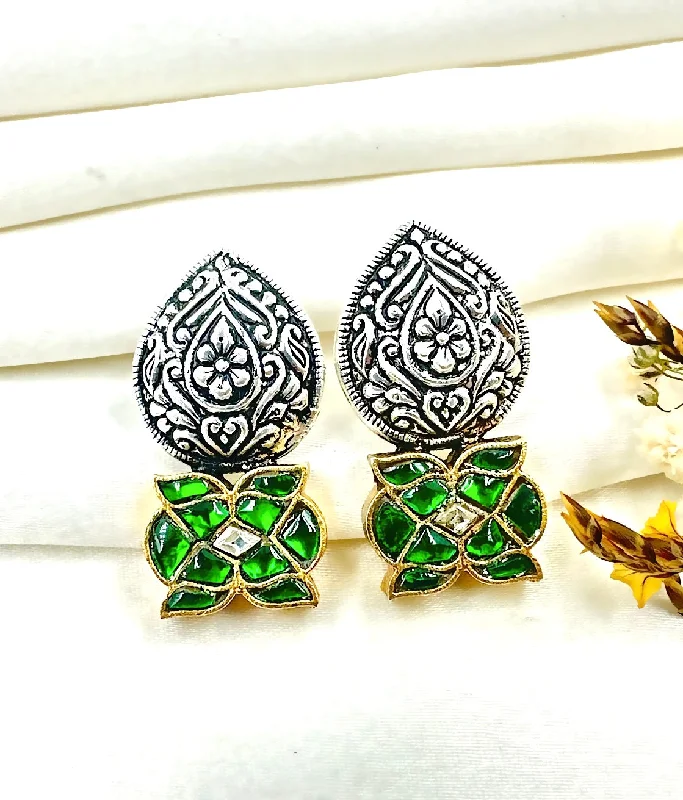 ladies-wedding-hoop-earrings-The Intricate Silver Kundan Earrings (Green)(2 tone)